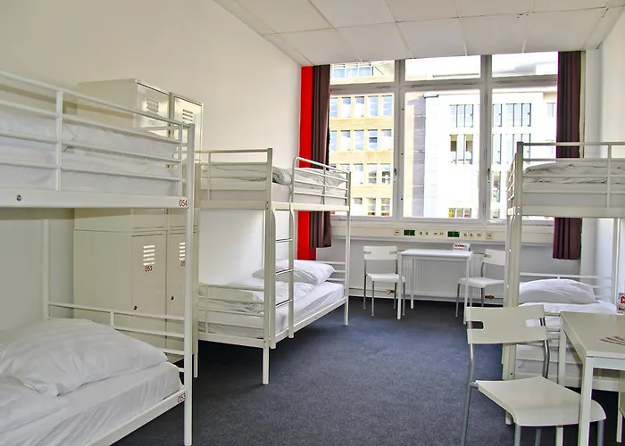 Vandrarhem Check In *