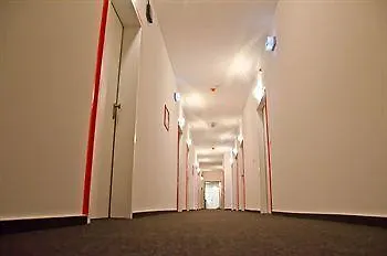 بيت شباب Check In