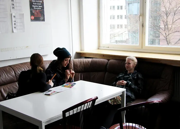 Vandrarhem Check In *