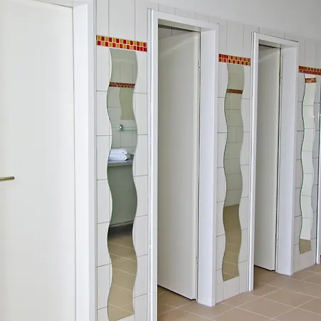 אכסניה Check In