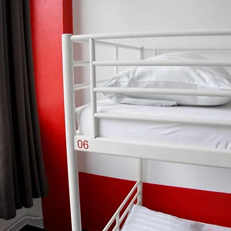 Check In * ברלין